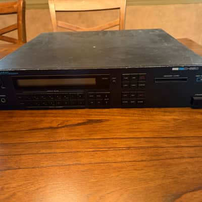 Roland D-550 Digital Piano Sound Module 1987 Black