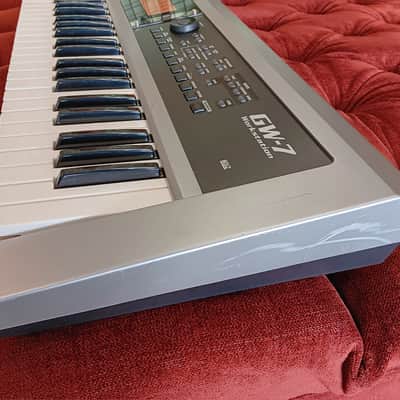 Roland GW-7 61-Key Workstation Keyboard image 7