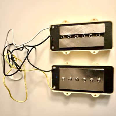 Fender Classic Player Jazzmaster pickups image 2