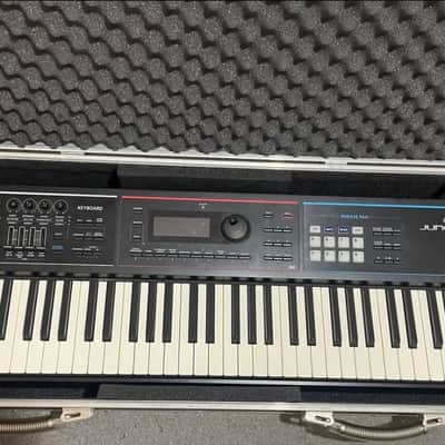Roland Juno DS88 Synthesizer 2018 - Present - Black