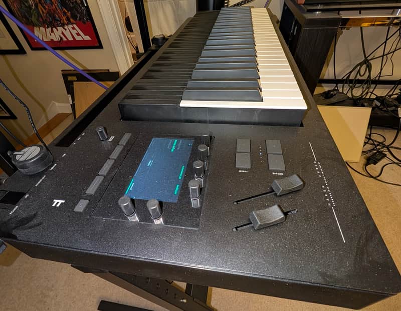 Expressive E Osmose 49-Key 24-Voice Polyphonic Synthesizer 2022 - Present - Black image 1