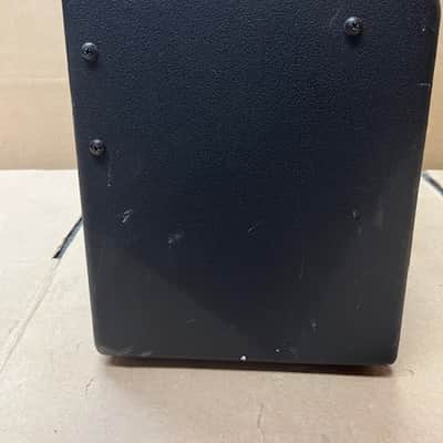 Fender GT40 - Black W/ Foot Switch / Serial Number (Amp): CGPC17006640 / Serial Number (Footswitch): CGPF17001285 image 12