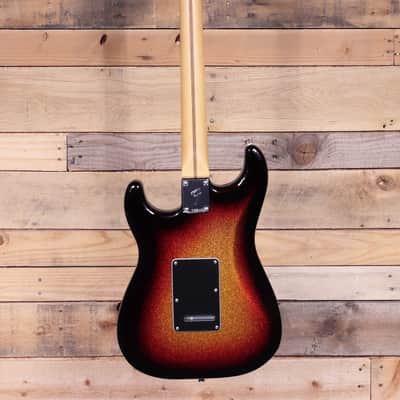 Fender Limited Edition Player II Stratocaster Sparkle 3-Color Sunburst image 5