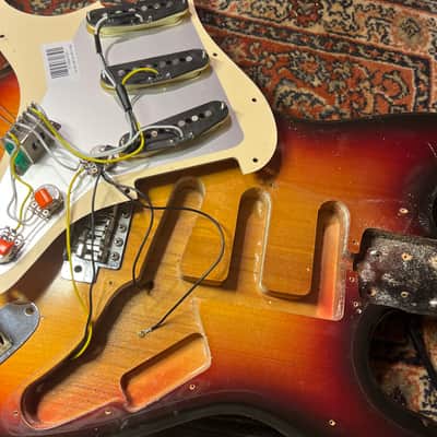 VIDEO! 1974 Greco SE-500S Stratocaster (MADE IN JAPAN Lawsuit Era + Gigbag) ... Matsumoku Built – Pre-Serial Vintage image 10