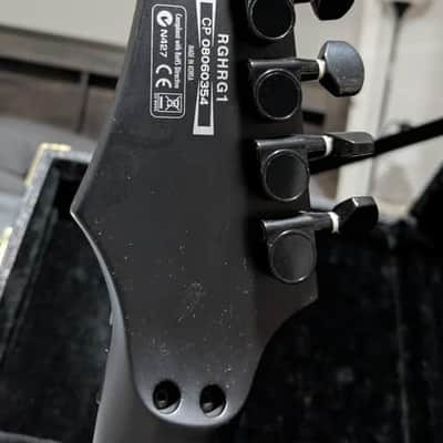 Ibanez Prestige alien guitar/ hr giger signed 2008 image 8