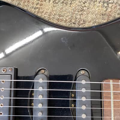 Washburn G-2V 80s With Case image 5