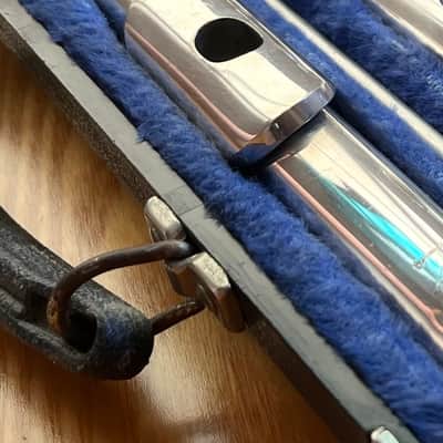 Gemeinhardt 3B Open Hole Silver-Plated Flute, Recently Serviced + Original Case image 4