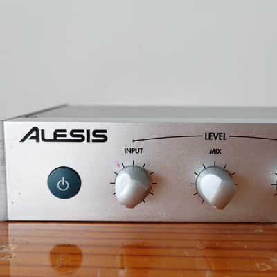 Alesis Akira : Multi-Effect Processor Rackmount Unit image 2