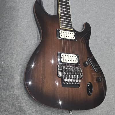 スタインバーガーギター STEINBERGER ZT3 TRANS TREM TRANS POSING TREMOLO Steinberger ZT-3 Custom - Transparent Red | Sweetwater