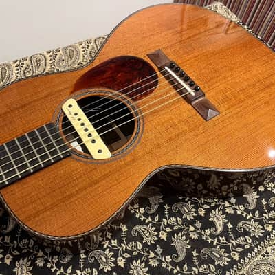 Rasmussen Parlor - Cedar top - Hi gloss natural image 3