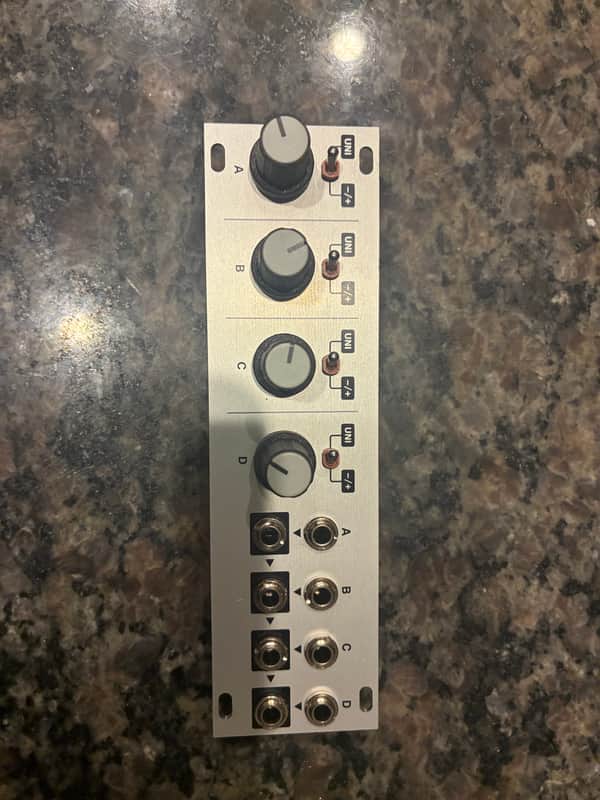 Intellijel Quadratt 1U Quad Attenuator Eurorack Synth Module 2016 - 2017 - White image 1