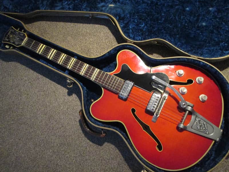 Hofner Verithin 1962/3 red image 1