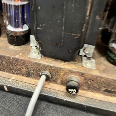 Supro Taurus S6625 Guitar/Bass Amplifier Head 1960s image 8