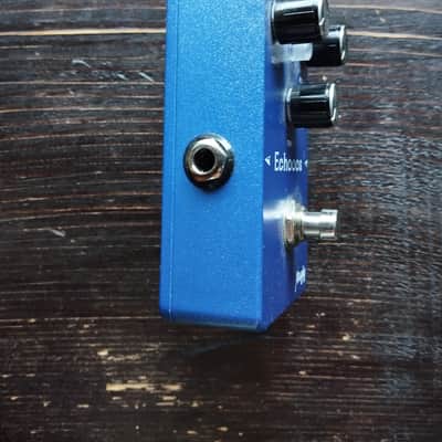 Mugig Echooos - digital delay 2010s - metallic blue image 3