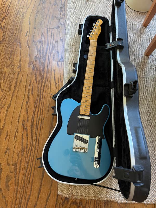 Fender American Professional Classic Telecaster 2025 - Present - Faded Lake Placid Blue
