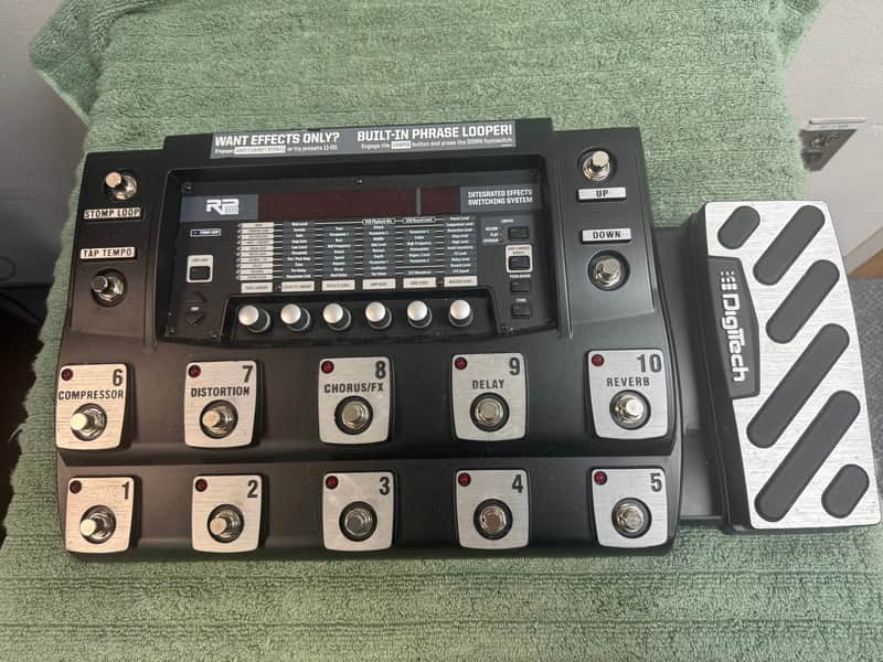 Digitech RP1000 Guitar Multi-Effects Processor | Reverb