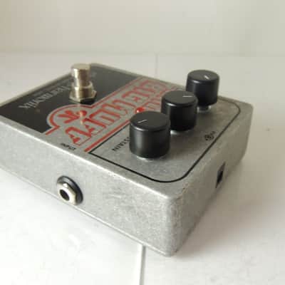 Electro Harmonix Little Big Muff Pi Fuzz Effects Pedal Free USA Shipping image 3