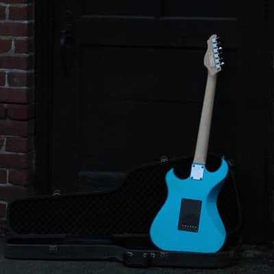 Electra Phoenix X-145 60th Anniversary Model Sparkle Blue Guitar with hard case image 2