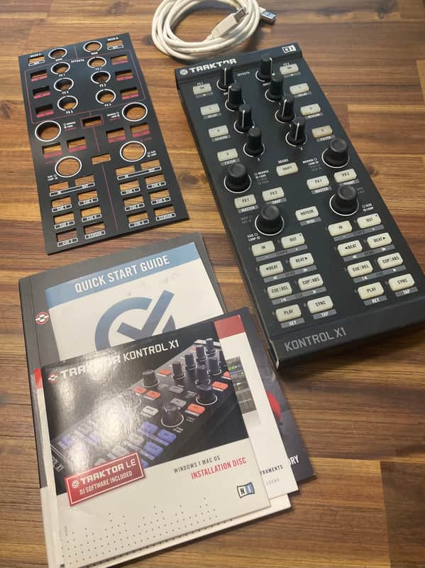 Native Instruments Traktor Kontrol X1 2010s - Black image 1