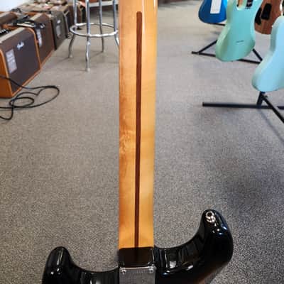 Used 2004 Fender AVRI '57 Stratocaster - 2-Color Sunburst w/ Upgraded Pickups and Case image 14