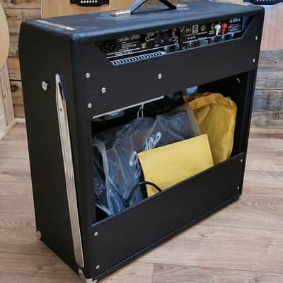 Fender '65 Super Reverb Guitar Combo - 45 Watt image 11