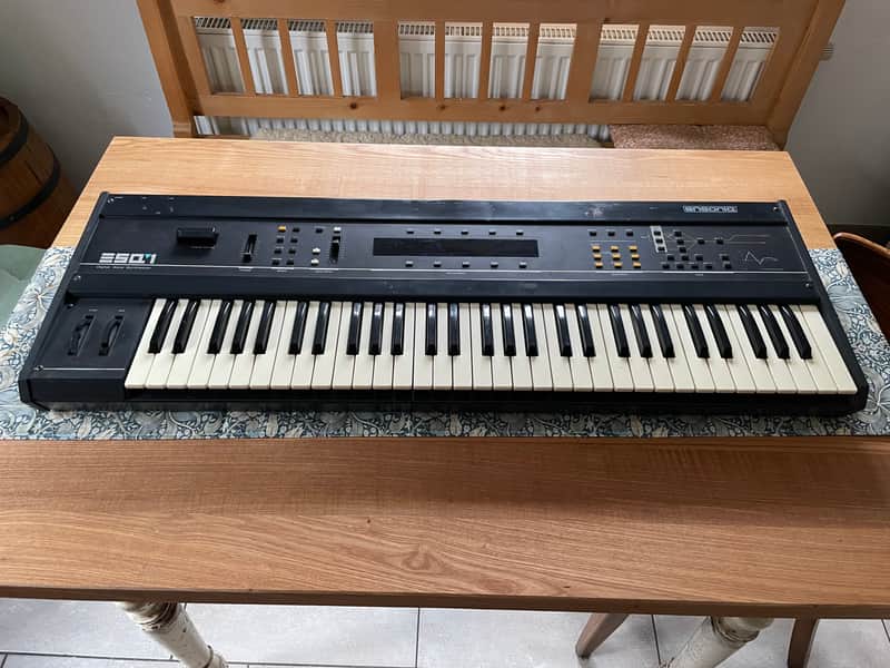 Ensoniq ESQ-1 Wave Synthesizer 1986 - Black image 1