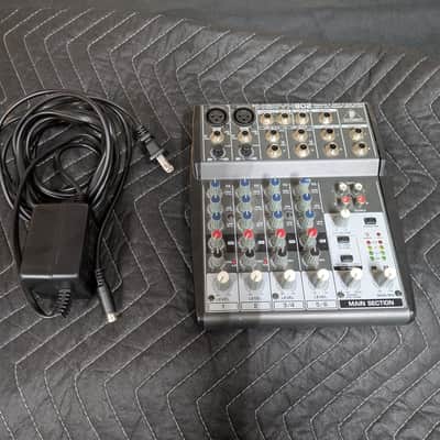 Immagine Behringer Xenyx 802 Mixing Console, 8 Channel - Black - 2