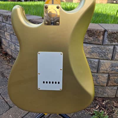 Squier 60th Anniversary Classic Vibe Stratocaster 2014 - Aztec Gold image 8