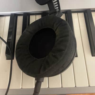 Audio-Technica ATH-R70X Open-Back On-Ear Reference Monitor Headphones 2010s - Black image 5