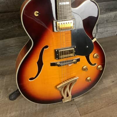 Washburn J5TSK Hollowbody Electric Guitar - Sunburst image 3