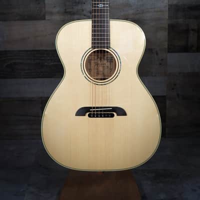 Alvarez Yairi Masterworks FYM60HD Honduran OM Acoustic Guitar  - Second (FYM60HDX) image 2