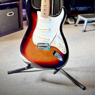 2018 FENDER Player Stratocaster Fishman Fluence pickups SSS Mexican image 4