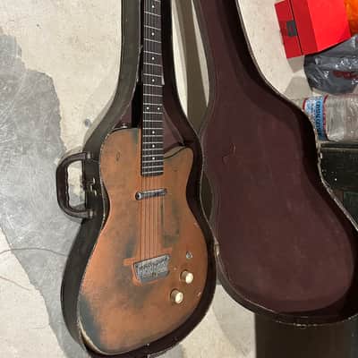 Silvertone U-1 Copper Guitar with case. image 2