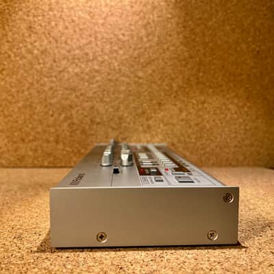 Roland TB-03 Boutique Series Synthesizer Module Bass Line Synthesizer 2016 – MINT – Warranty image 13