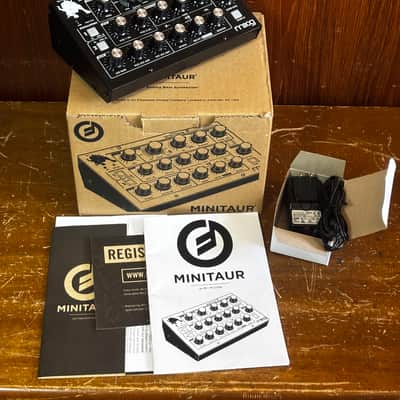 Moog Minitaur Analog Bass Synthesizer w/ box