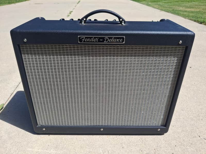 Fender Hot Rod Deluxe  2 Channel 40-Watt 1x12" Guitar Combo 2018 - Present - Black image 1