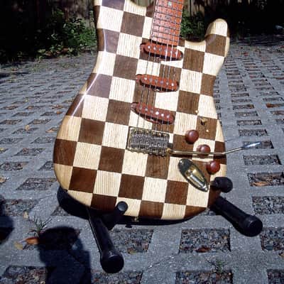 Woody Woodcasters #0025 "Checkercaster" w/ case image 1