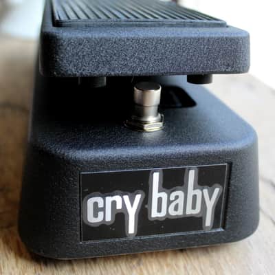 DUNLOP "GCB95 Cry Baby Standard Wah" image 9