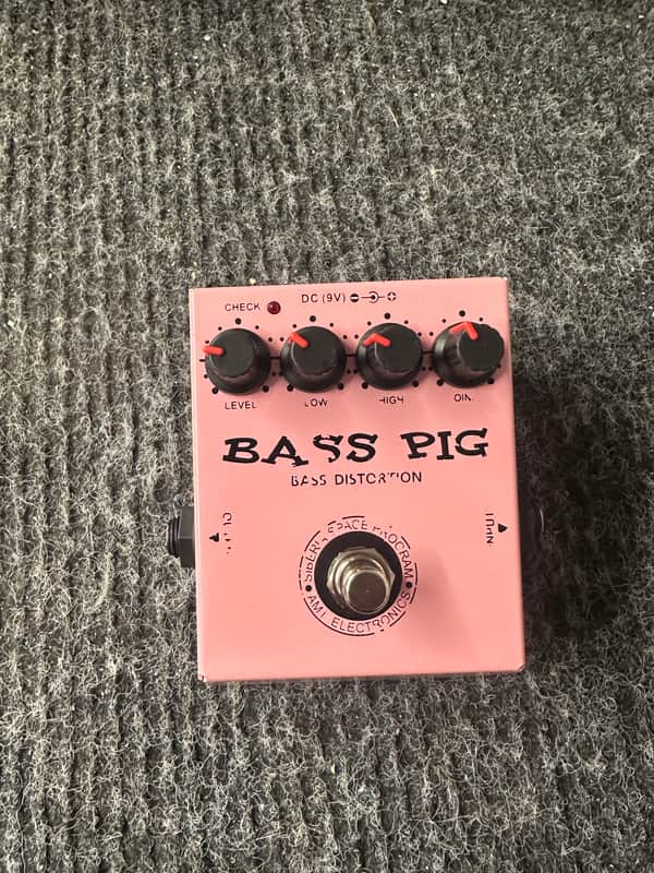AMT Electronics Bass Pig Bass Distortion image 1