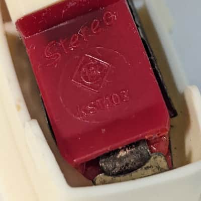 Vintage ELAC KST 103 Stereo Ceramic Phono Cartridge  - w/ Original Case & Stylus Guard (Ideal for Braun SK/Phonosuper) image 3