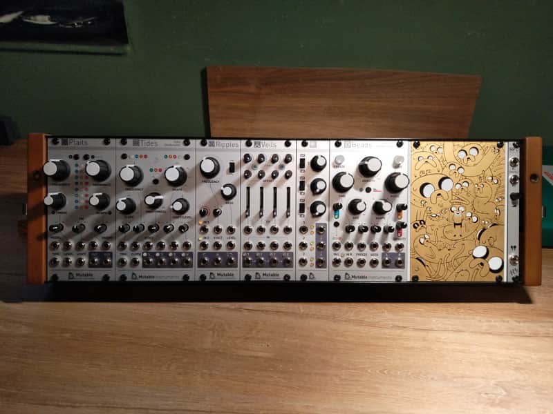 Mutable Instruments System Beads, Plaits, Tides, Ripples, Veils, Shades, ALM HPO w/Roland SYR84 2022 image 1