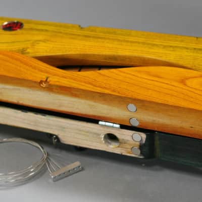 Pheo Four Fold image 11