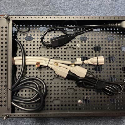 Fractal Audio FM9 Amp Modeler / FX Processor - CUSTOM PACKAGE image 4