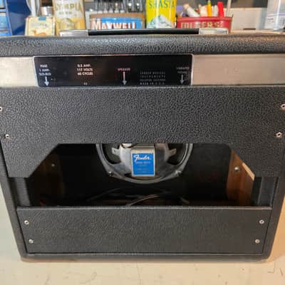 Fender Vibro Champ 1966 - Black Vinyl image 4