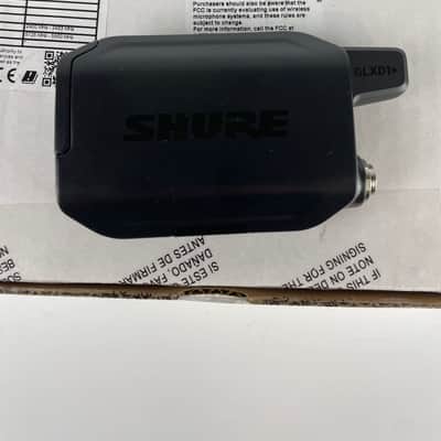 Shure GLXD1+ Dual Band Bodypack Wireless Microphone Transmitter, Z3 Band image 1