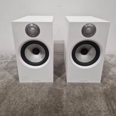Bowers & Wilkins 606 - Bookshelf Speakers - Pair - White - Excellent image 5