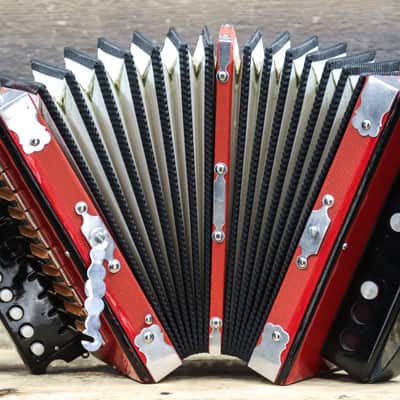 Gagné & Frère 1-Row 2-Bass 10-Treble Button "D" Red & Black Diatonic Accordion image 9