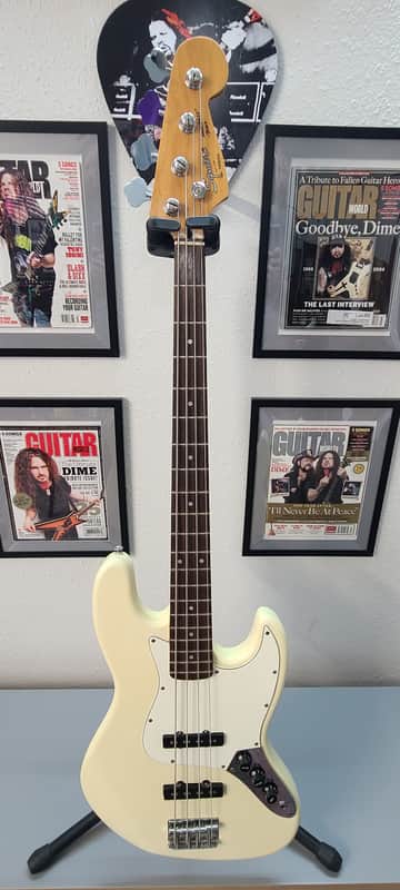 1989 Vintage Squier Jazz Bass E Neck!  Fantastic cond, Excellent Bass 1989 - Pearl White image 1