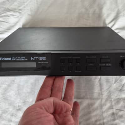 Roland MT-32 Multi-Timbral Synthesizer Module 1987 - 1992 - Black