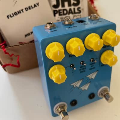 JHS Flight Delay 2024 - Present - Blue - Boxed image 2